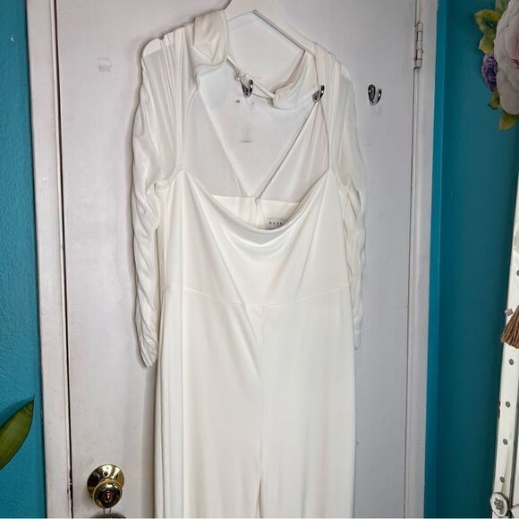 Club L London Fallon  flared leg jumpsuit with long mesh sleeves neck wrap - Picture 6 of 16